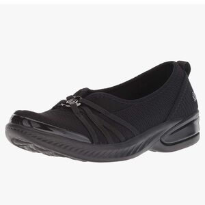 BZees Women's Niche Slip-On Comfort Flat size 5.5